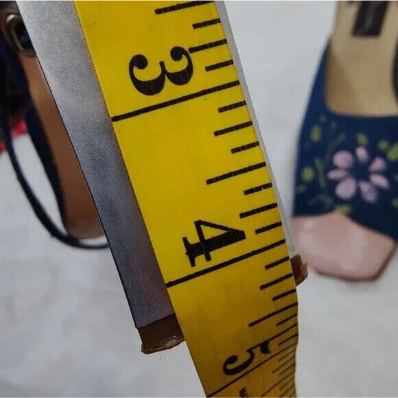 Vintage Denim Pink wrap up pumps sz 7 N - Picture 9 of 9